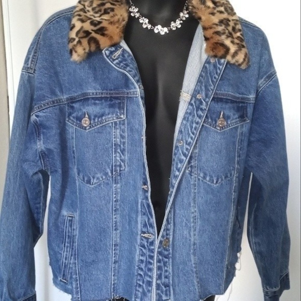 Forever 21 Denim Jacket Removable Leopard Collar Plus Size 1XL NWOT - Picture 2 of 5